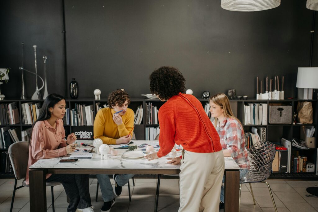How Small Businesses Can Attract New Customers: The Complete Guide